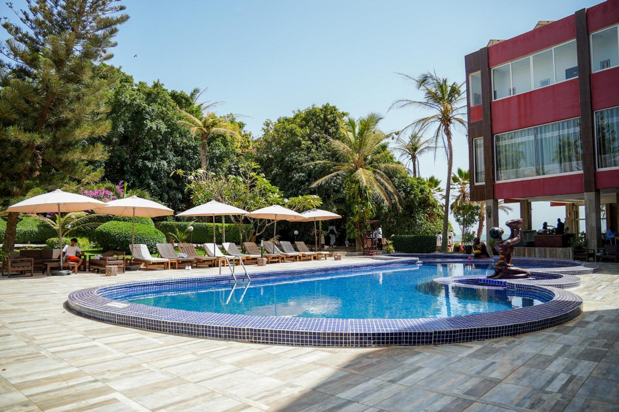 Iris Hotel Toubab Dialao Kültér fotó